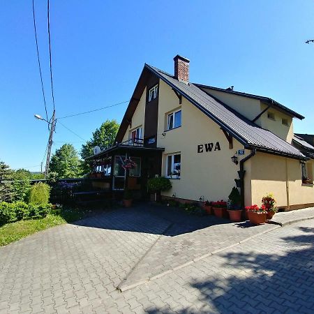 Dom Goscinny Ewa - Noclegi W Polanczyku Exteriér fotografie
