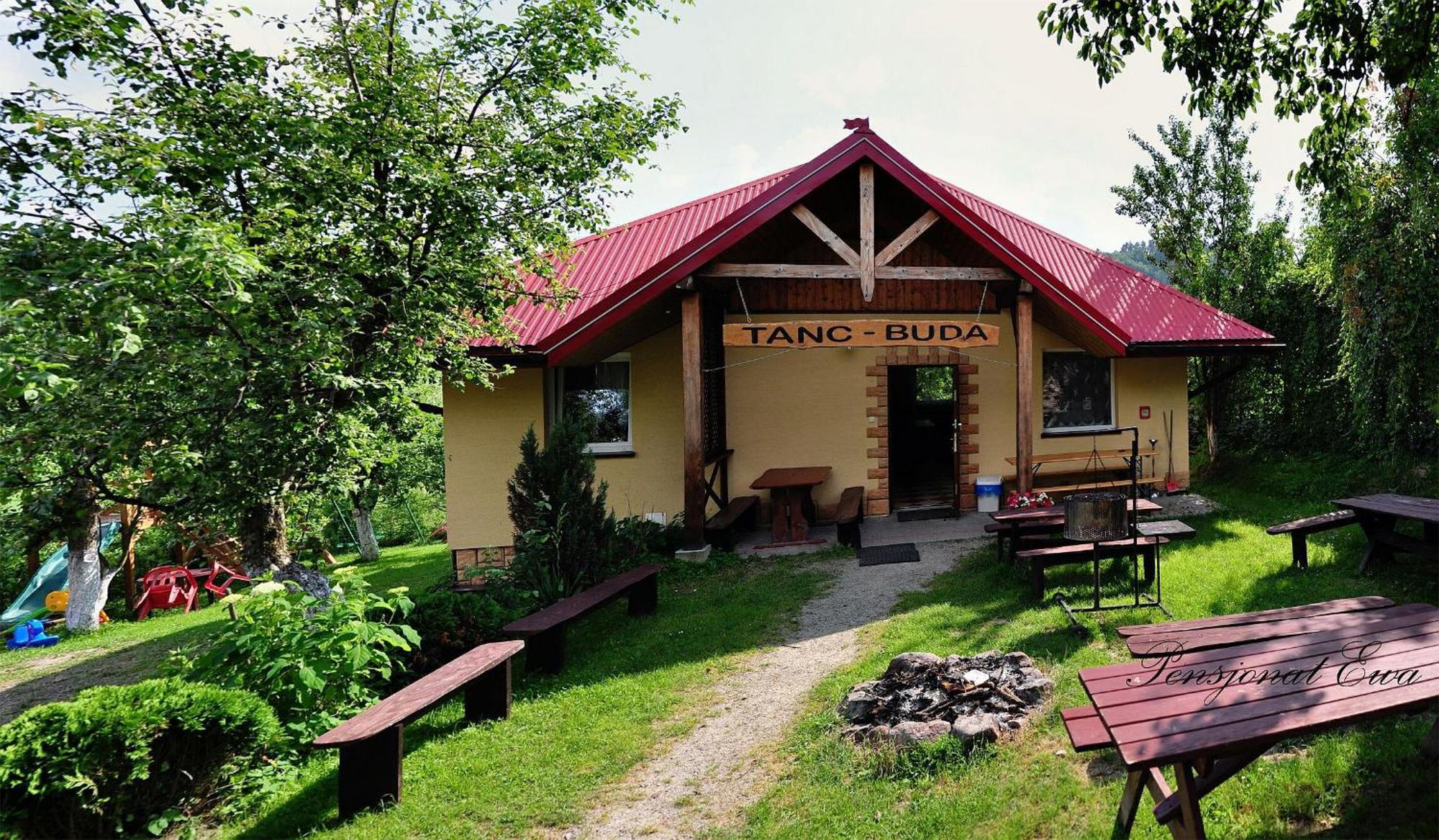 Dom Goscinny Ewa - Noclegi W Polanczyku Exteriér fotografie